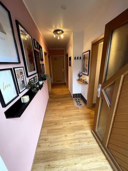 Cozy Wilkipartment Bis 4 Pers - Hund - Netflix - Wlan - Wintergarten - Coffeebar - Popcorn Verl Ngoại thất bức ảnh